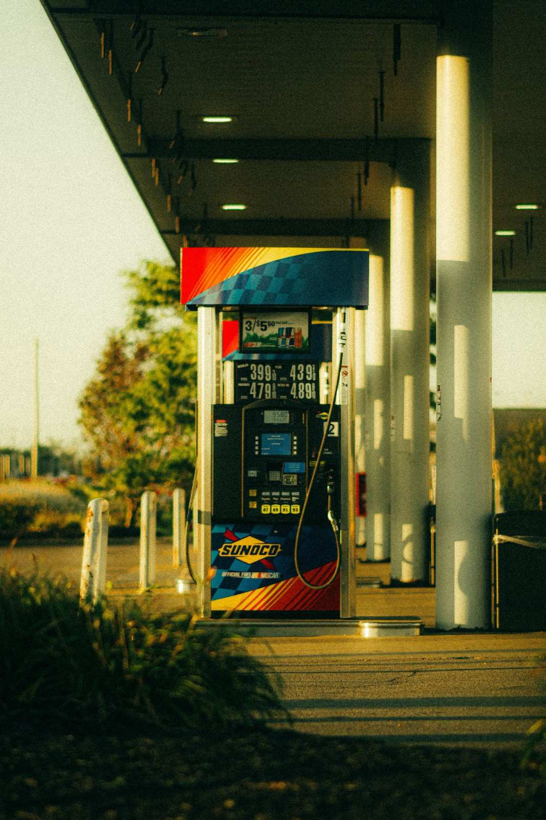 Gas station forecourt illustrating tenant and site considerations for investors